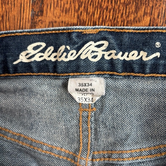 Eddie Bauer Relaxed Fit Blue Jeans W 35 L 34 - Picture 5 of 10
